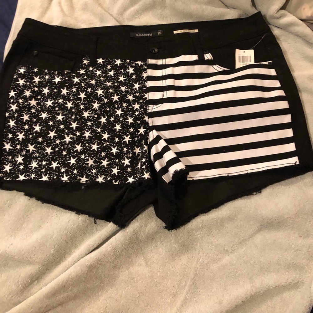 Hot Topic Plus Size 20